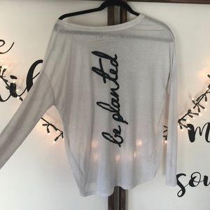 Be Planted, Long sleve, Worn twice, size small